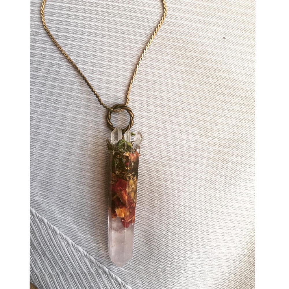 ✨🥀🌙 Handmade Rose Quartz & Rose Necklace Pendant